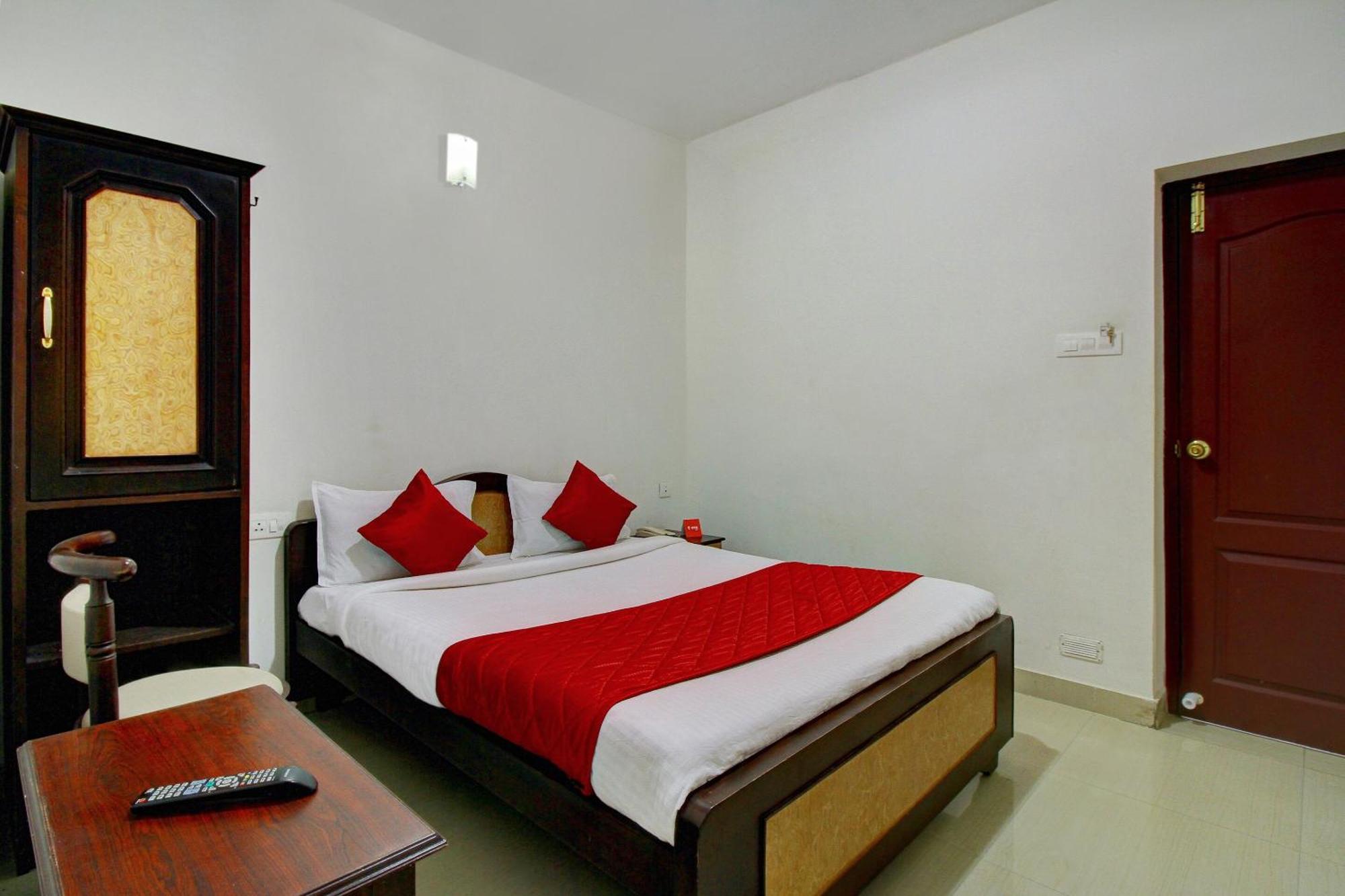 Hotel Rj Inn Кодайканал Екстериор снимка