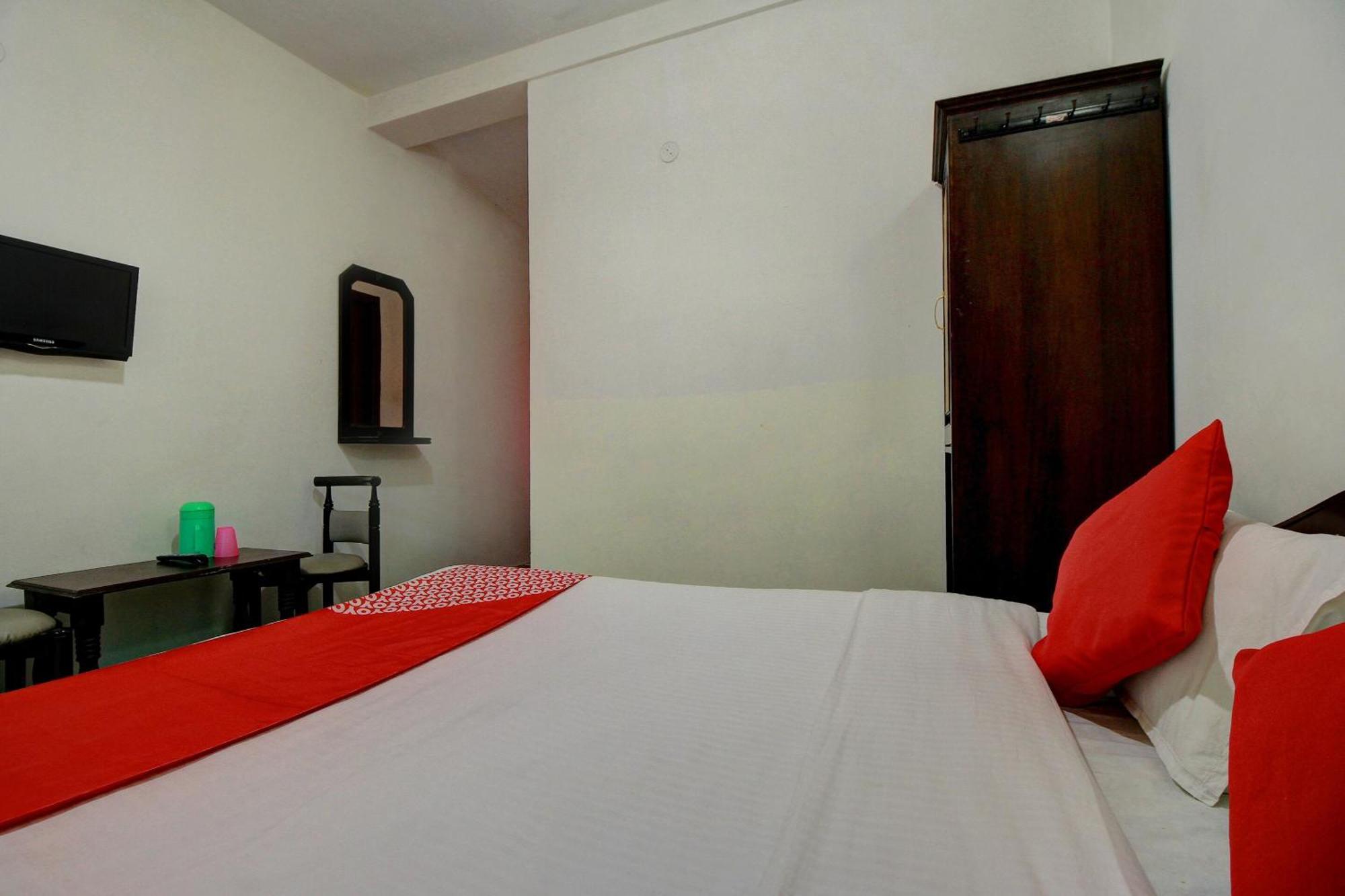 Hotel Rj Inn Кодайканал Екстериор снимка